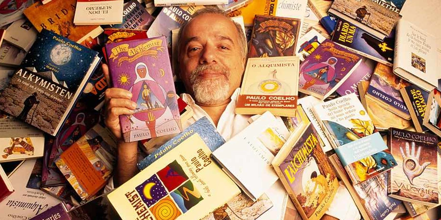 پائولو کوئیلو نویسنده برزیلی